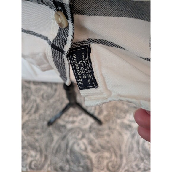 Abercrombie & Fitch Button Down Shirt Womens S Black White Plaid Cozy Core Cabin - Picture 5 of 13